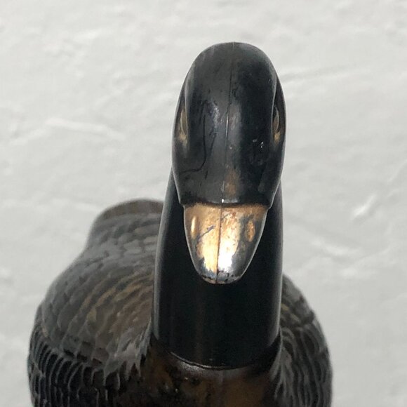 Vintage Avon Brown Glass Bottle GOOSE Decanter 5 oz Empty Bottle - Picture 8 of 12